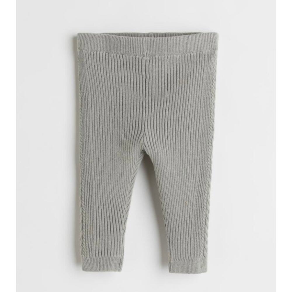 Girl’s Grey Knit Legging Pants in Organic Cotton
Size 2T